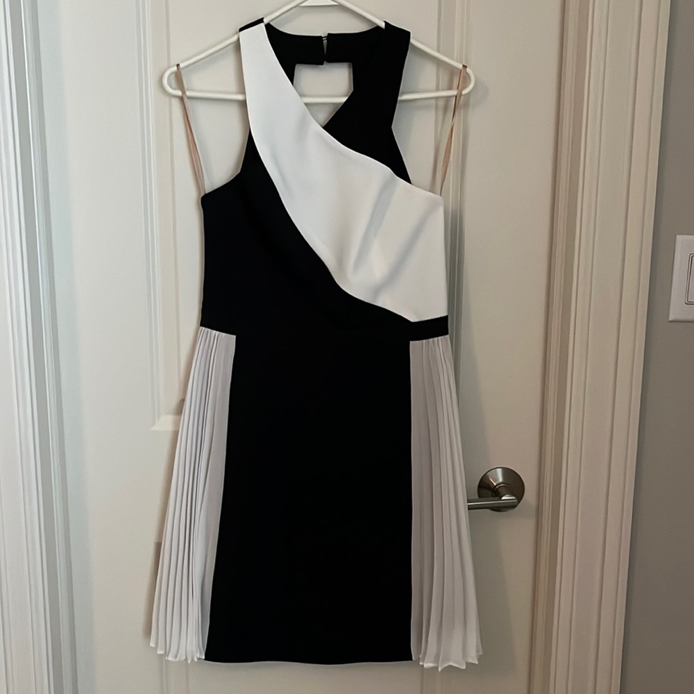 BCBG NWT black and off-white backless dress